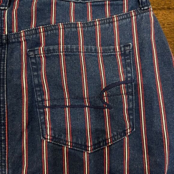 American Eagle, red and white striped denim miniskirt size 10 - Picture 3 of 9
